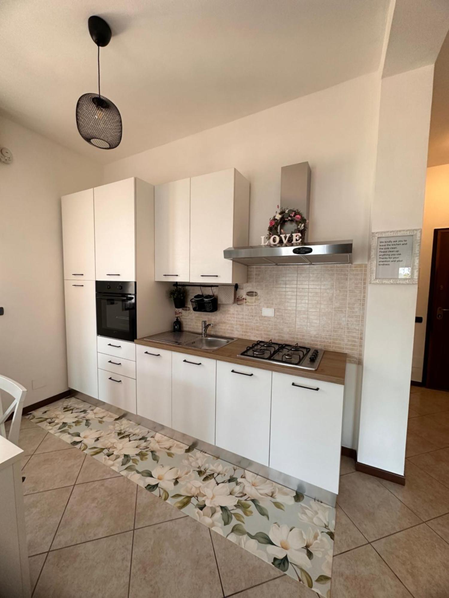 דירות Little House לצנו מראה חיצוני תמונה